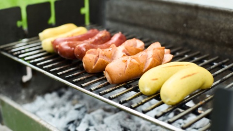 adr-grillwuerste_2000x1125_01