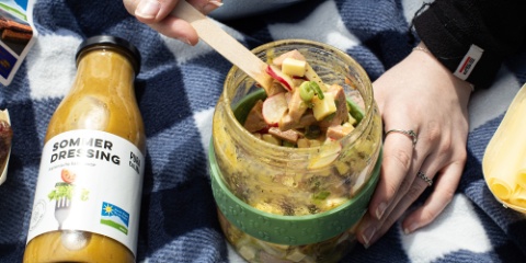 2000x1125_AdR_Rezept_Wurst_Kaese_Salat_Pura_Culina